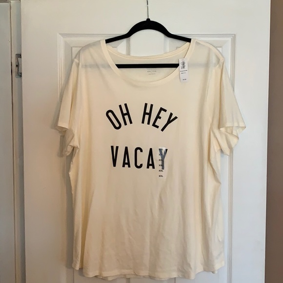 Old Navy Tops - Off white “oh hey vacay” top
